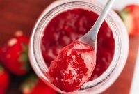 Easy 3 Ingredient Strawberry Cake Filling