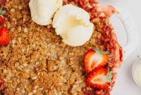Strawberry Sunshine Crumble