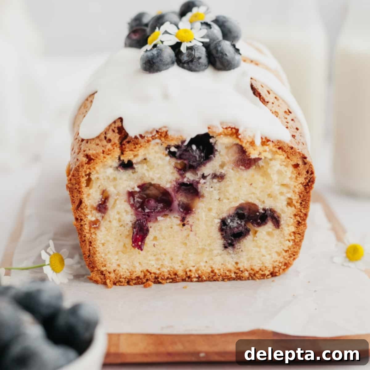 Heavenly Blueberry Pound Cake 1 featured 10993