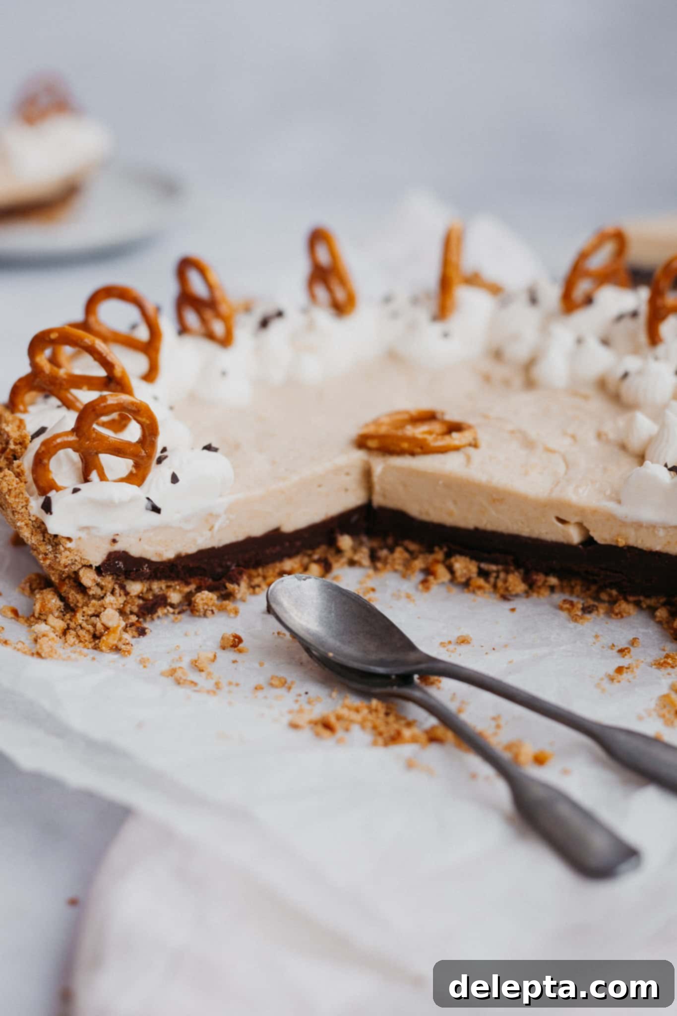 Salty-Sweet Chocolate Butterscotch Pretzel Pie 1 featured 1453