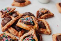 Purim Chocolate Pockets