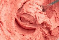 Dreamy Strawberry Cream Cheese Frosting