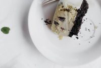 Irresistible Homemade Mint Chocolate Chip Ice Cream Cake