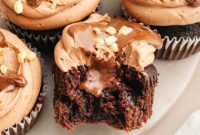 Quick Nutella-Stuffed Cupcakes