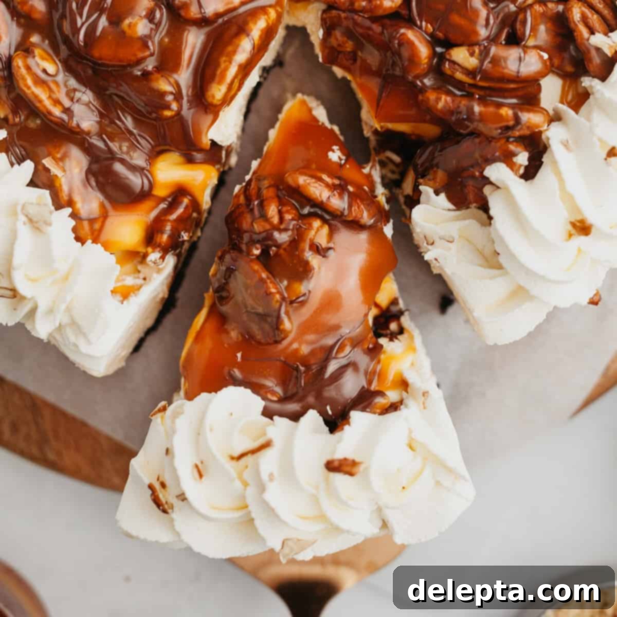 Irresistible No-Bake Turtle Dream 31 featured 4723