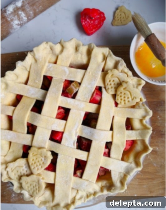 Frozen Strawberry & Rhubarb Pie 1 featured 51