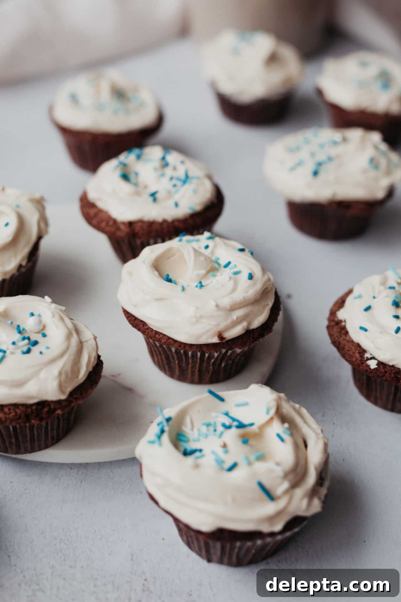 Hanukkah's Golden Glow: Chocolate, Salted Caramel & Tahini Buttercream Cupcakes 1 featured 782