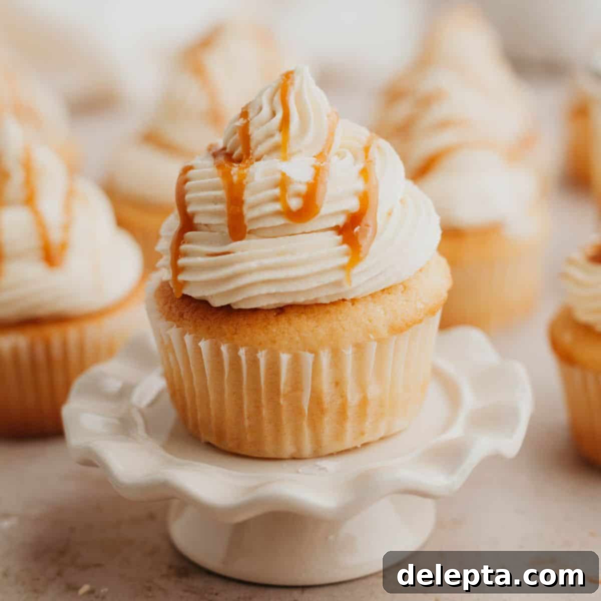 Caramel Burst Cupcakes 1 featured 7876