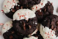 Festive Peppermint Bark Delights